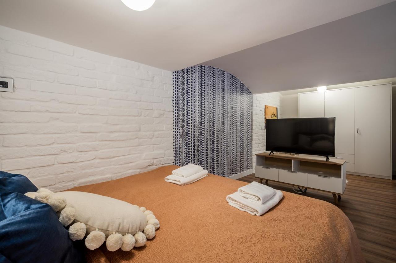 Colorful Designer Home In The Heart Of Budapest Bagian luar foto