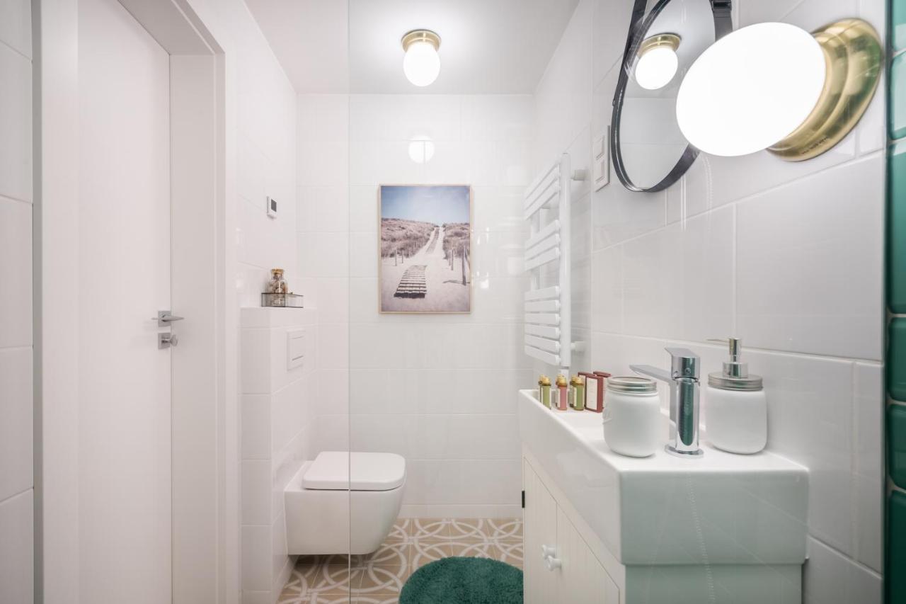 Colorful Designer Home In The Heart Of Budapest Bagian luar foto