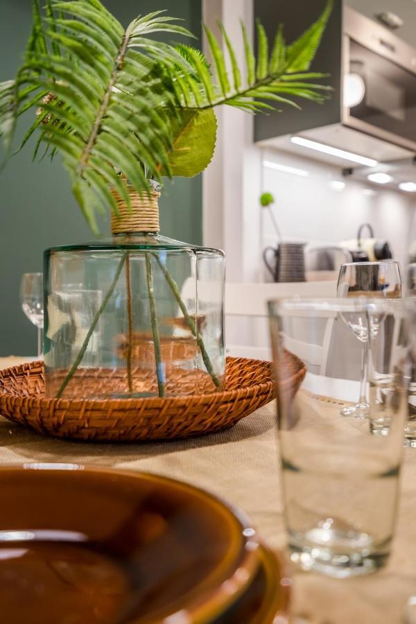 Colorful Designer Home In The Heart Of Budapest Bagian luar foto